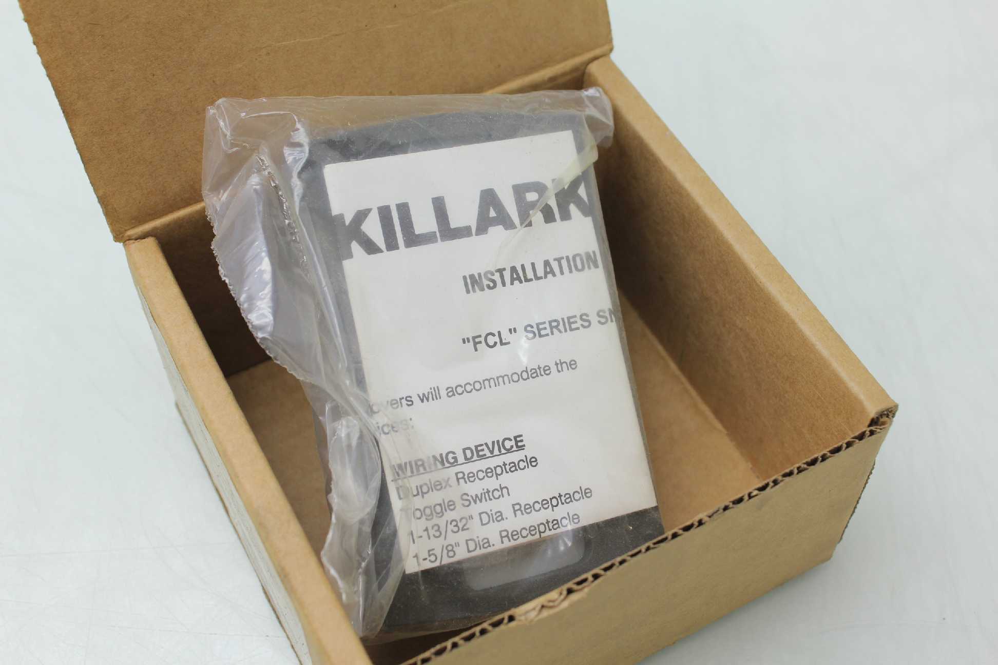 Hubbell Killark FCLAWW Snap Lid Cover / Duplex Receptacle Grainger 2NA14 - New - Image 9