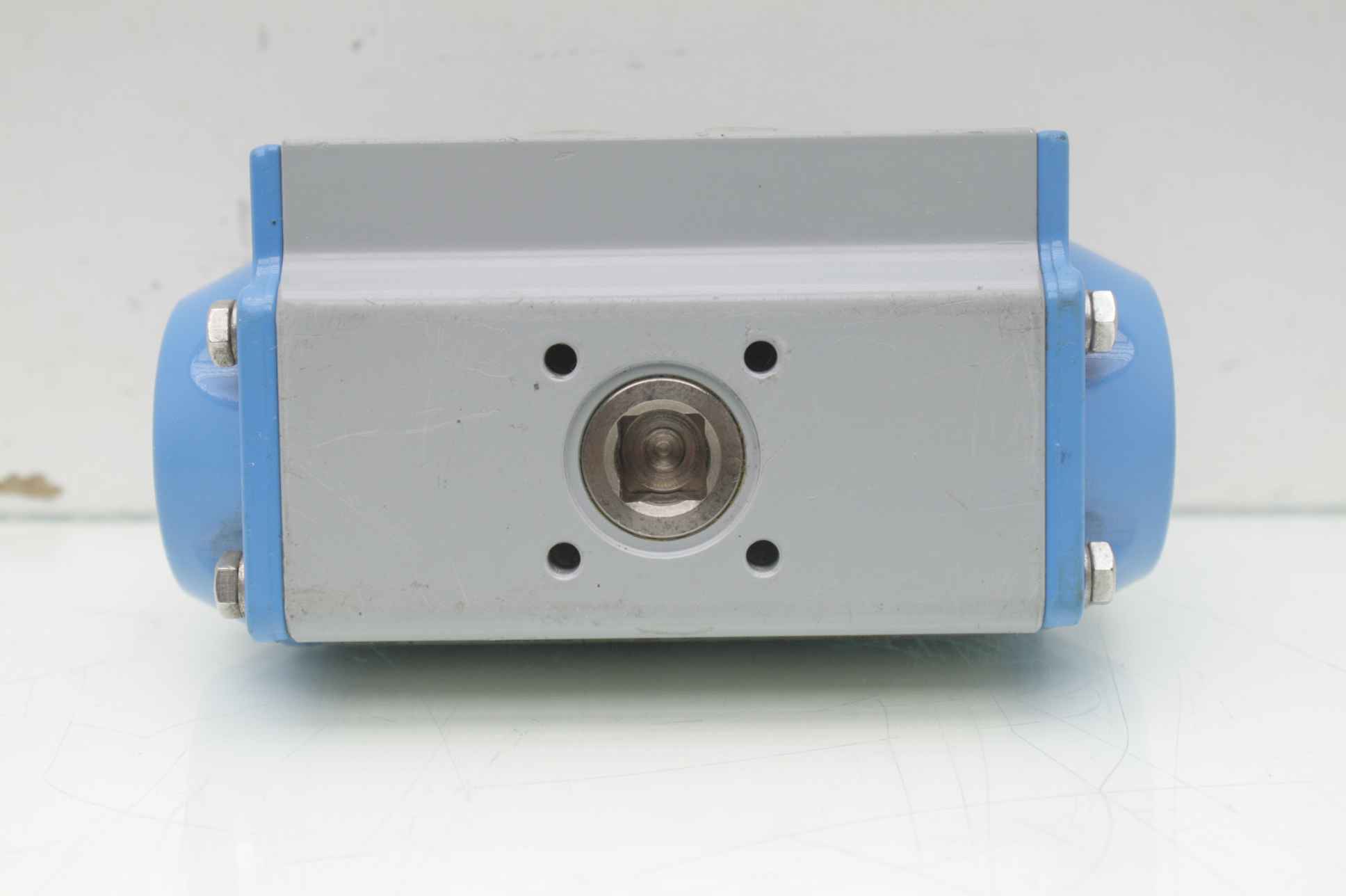 Jamesbury VPVL051 SR4/5 B C Part Turn Pneumatic Valve Actuator - Used - Image 15