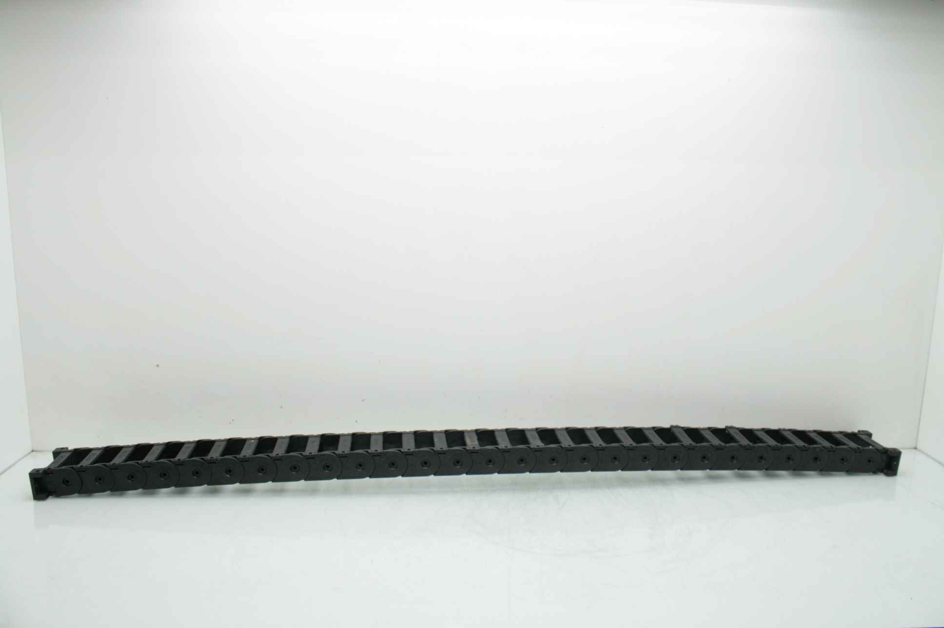 Kabelschlepp 0555 2"x4" Industrial Cable Chain Robot Wireway Cable Carrier - Used - Image 9
