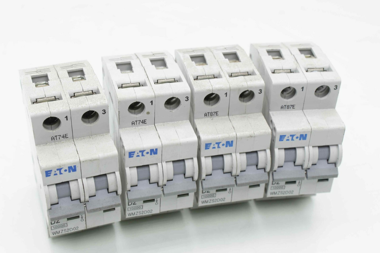 Lot of 4 Eaton WMZS2D02 2 POLE 477/480V 2A Circuit Breakers - Used - Image 4