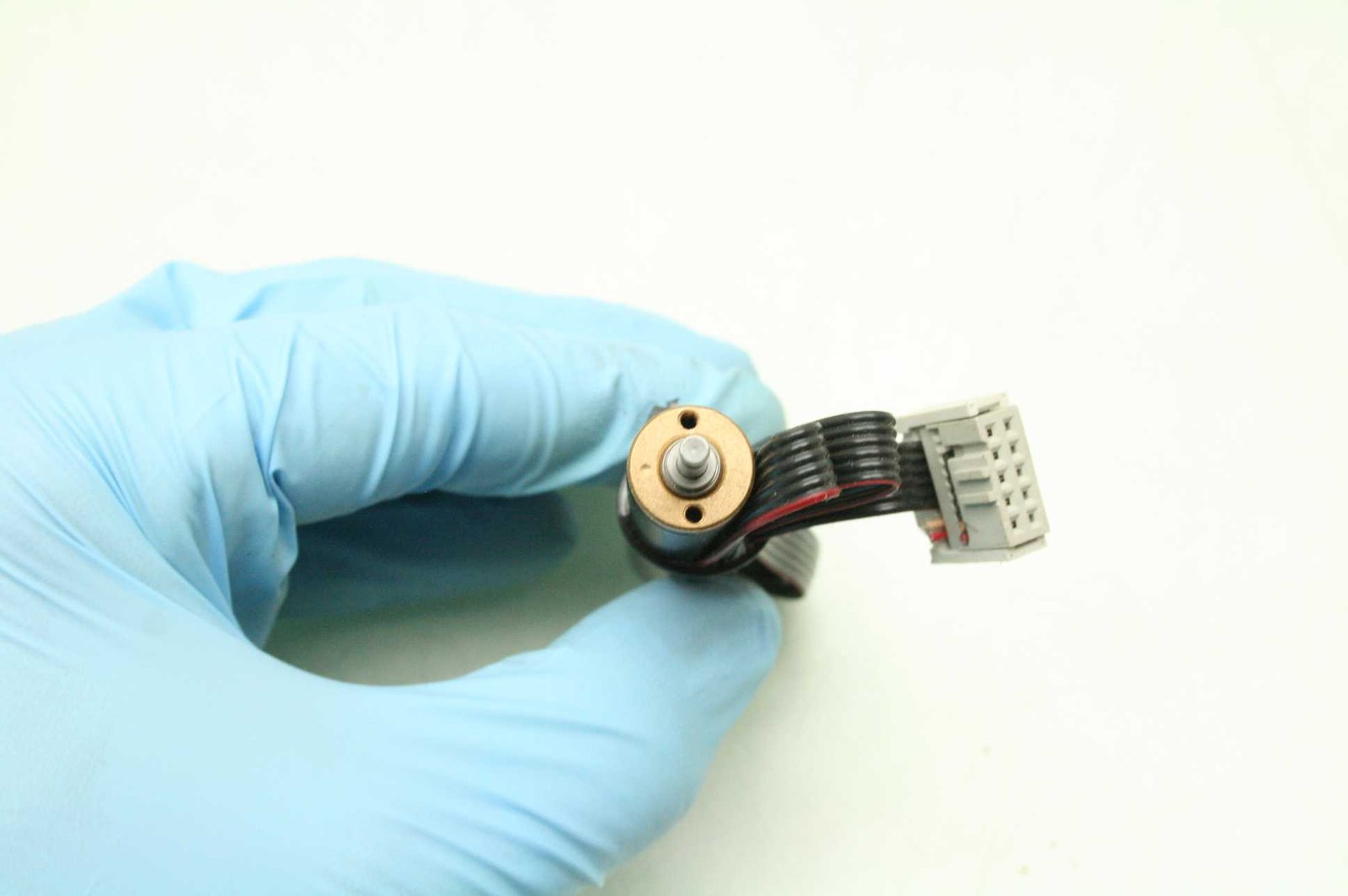 Maxon 204084 DC Servo Motor / 3mm Shaft / 75mm L - Used - Image 5