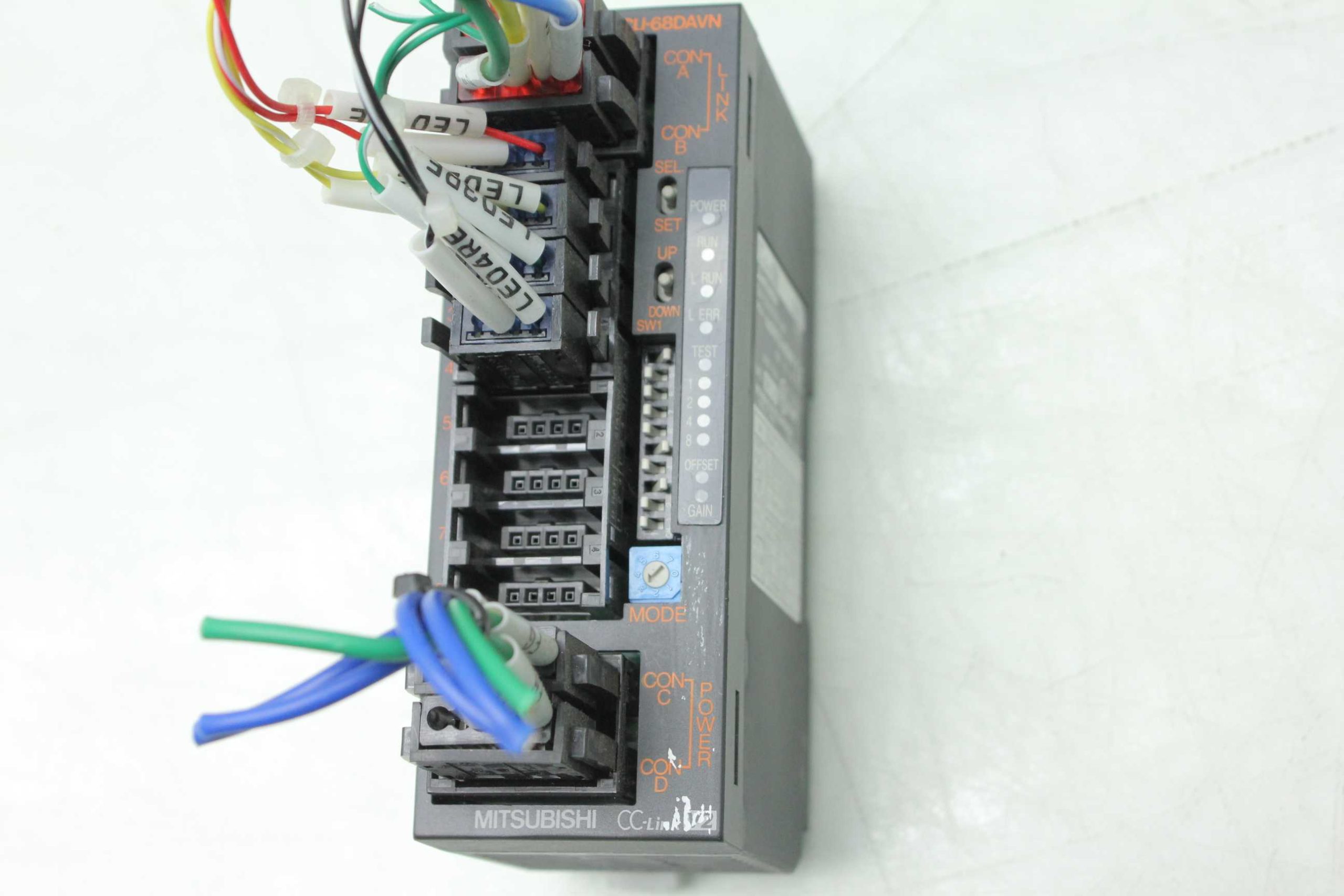 Mitsubishi D/A Converter Unit AJ65VBTCU-68DAVN 24VDC / 150mA - Used - Image 13