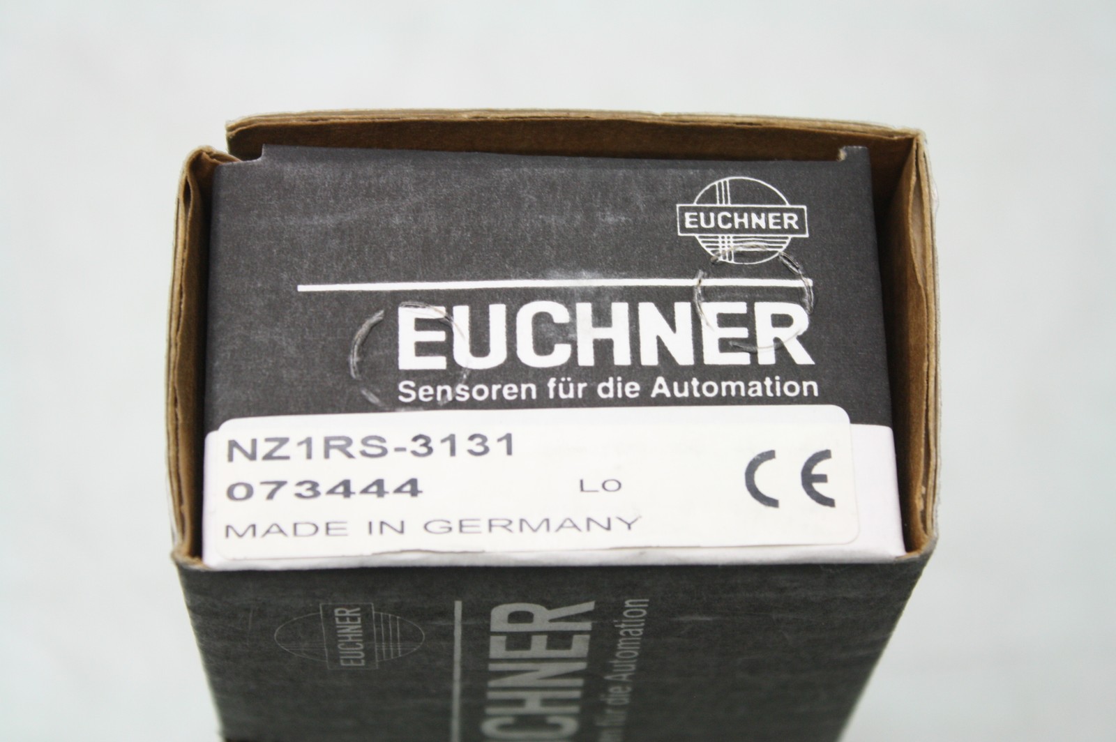 NIB Euchner NZ1RS-3131 Safety Limit Switch / Contact Form 2NO/2NC / Type 1 - New - Image 4