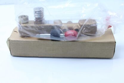 NIB Versa VPA-4302-S19906 1/4" NPT Latching Directional Control Valve - New - Image 16