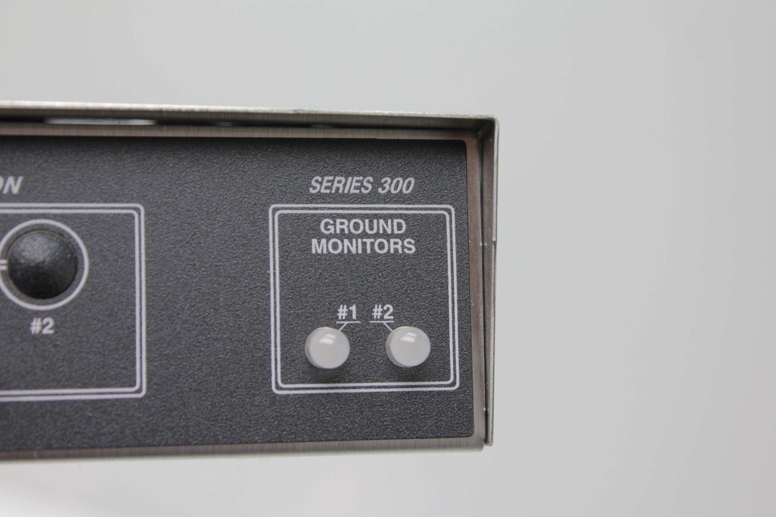NOVX Corporation ESD 300 Series Work Station Equipment Ground Monitor - Used - Image 18