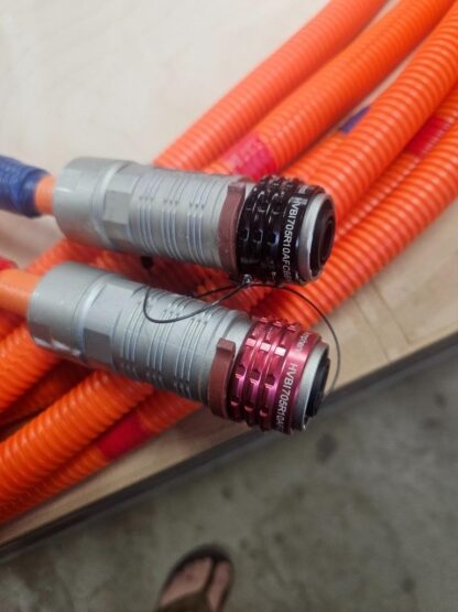 New Amphenol HVSL1000 Right Angle 2.5m EV Cable Assembly HVSL1000-08-2-A - New - Image 9