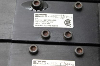 Parker Manifold / H2255BGMB9B (x1) / H22VXBG0B9B(x1) H2E55BGMB9B (x3) - Used - Image 29