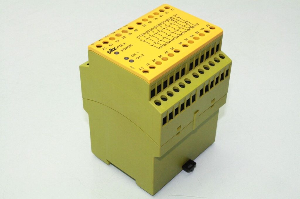 Pilz 774150 PZE 9 Safety Relay Emergency Stop Control Relay Module