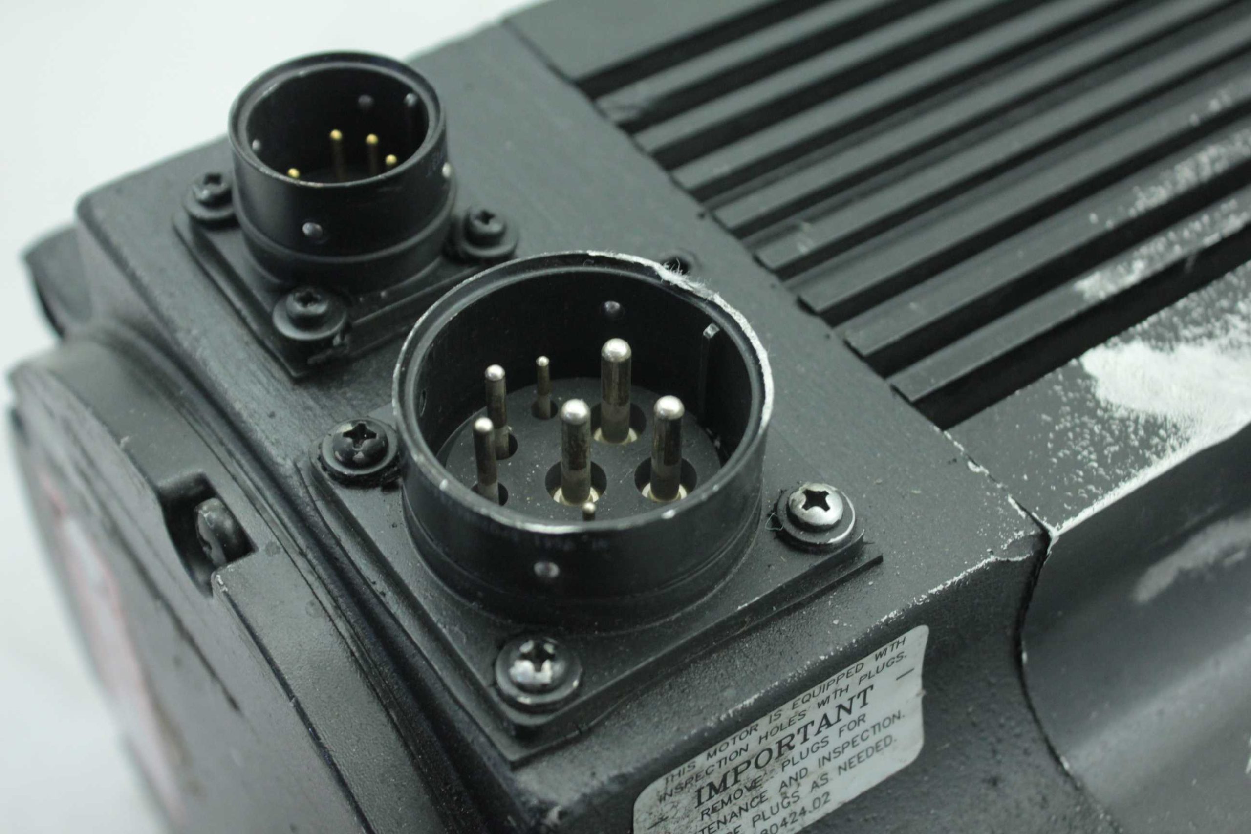 Reliance 1326AB-B720E-21 Servo Motor Thomson AT018-010-SO 10:1 Gear Reducer - Used - Image 17