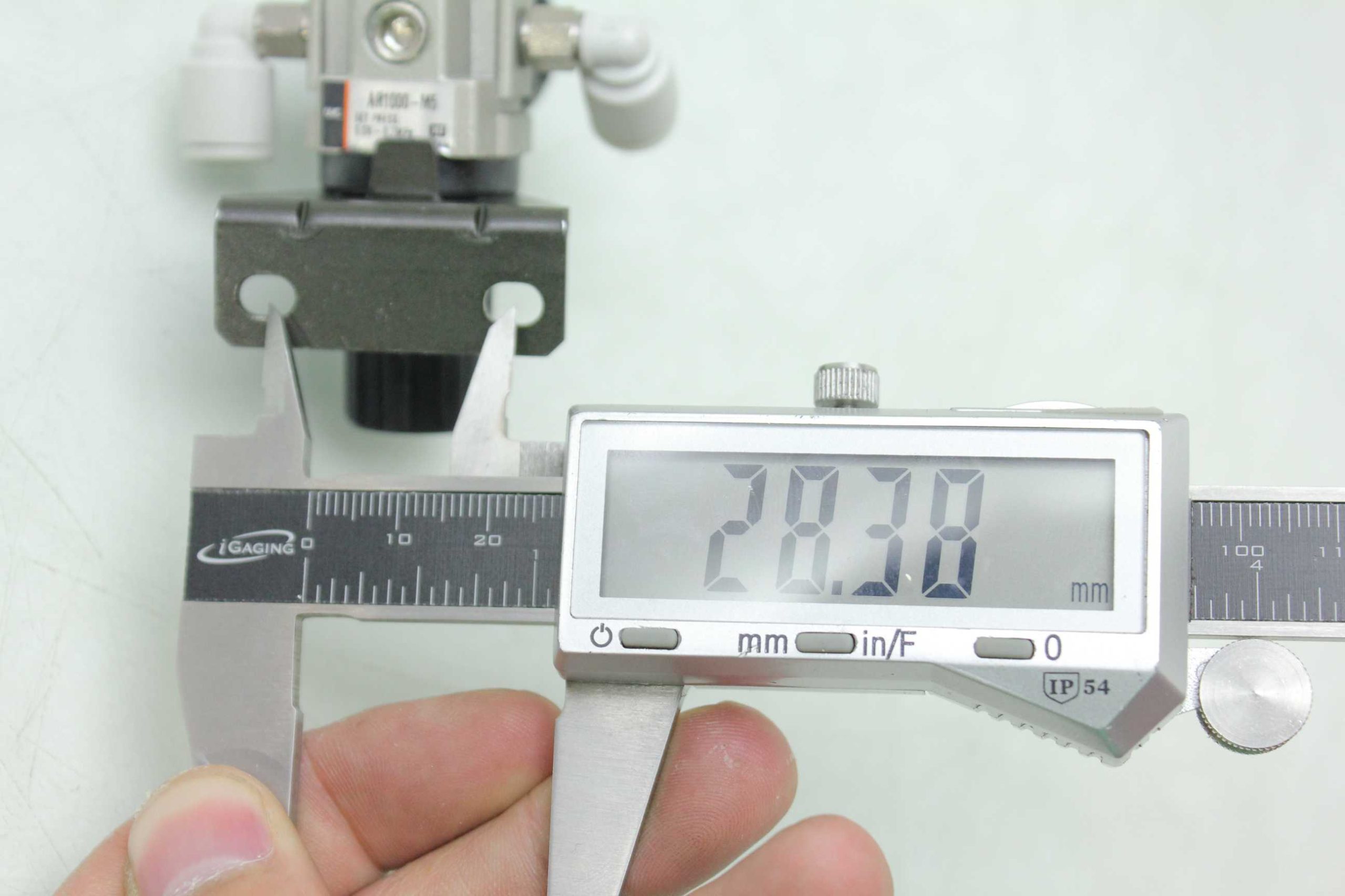 SMC AR1000-M5 Pneumatic Regulator & G27-10-R1 Analog Pressure Gauge 0-1.0 MPa - Used - Image 14