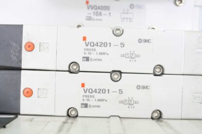 SMC Manifold Valve Assembly With (4) VQ4201-5 (1) VVQ4000-10-1 - Used - Image 4