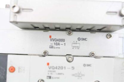SMC Manifold Valve Assembly With (4) VQ4201-5 (1) VVQ4000-10-1 - Used - Image 5