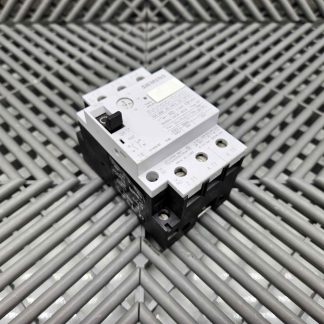 Siemens 3VU1300-1TG00 Circuit Breaker Motor Starter 3-pole, 20A - Used