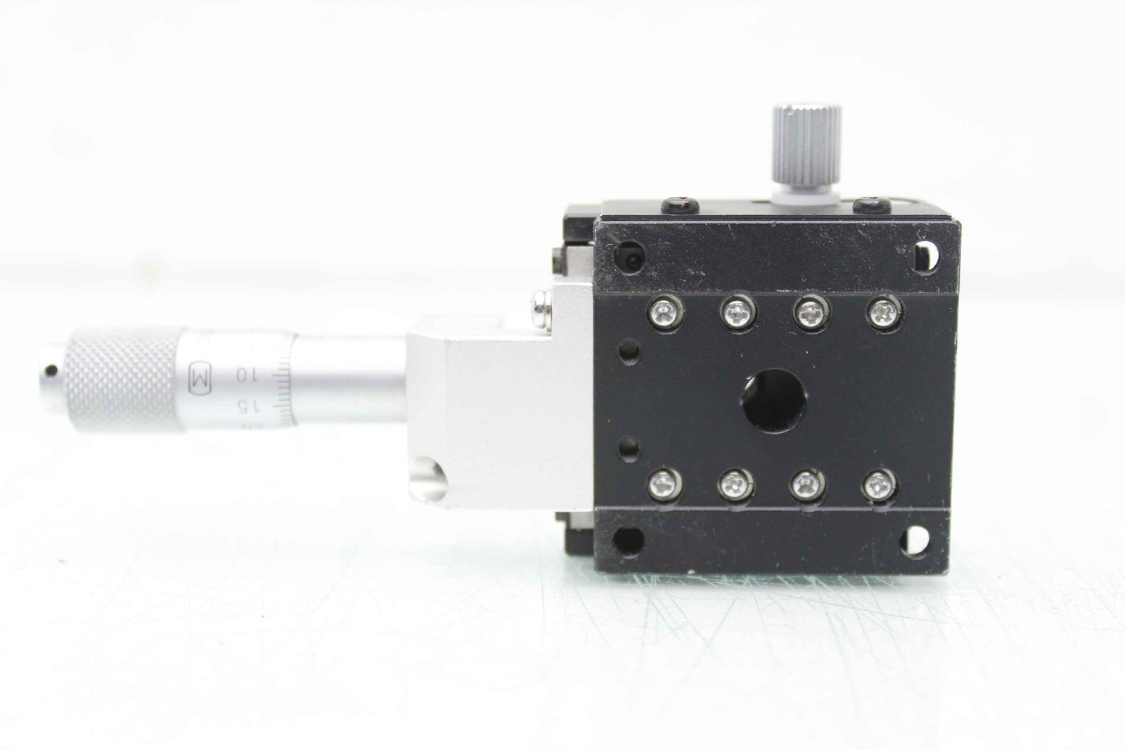 Sigma Koki TAM-401 40mm Crossed Roller Stage w Micrometer Handle +/-6.5mm Travel - Used - Image 7