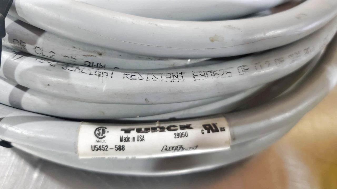 Turck SPTC1 Power Tap DeviceNet w/ U0133-134, U5452-588 Bus Stop Cables - Used - Image 17