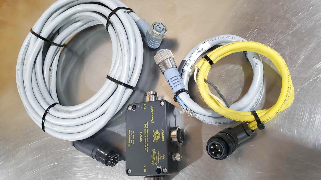 Turck SPTC1 Power Tap DeviceNet w/ U0133-134, U5452-588 Bus Stop Cables - Used