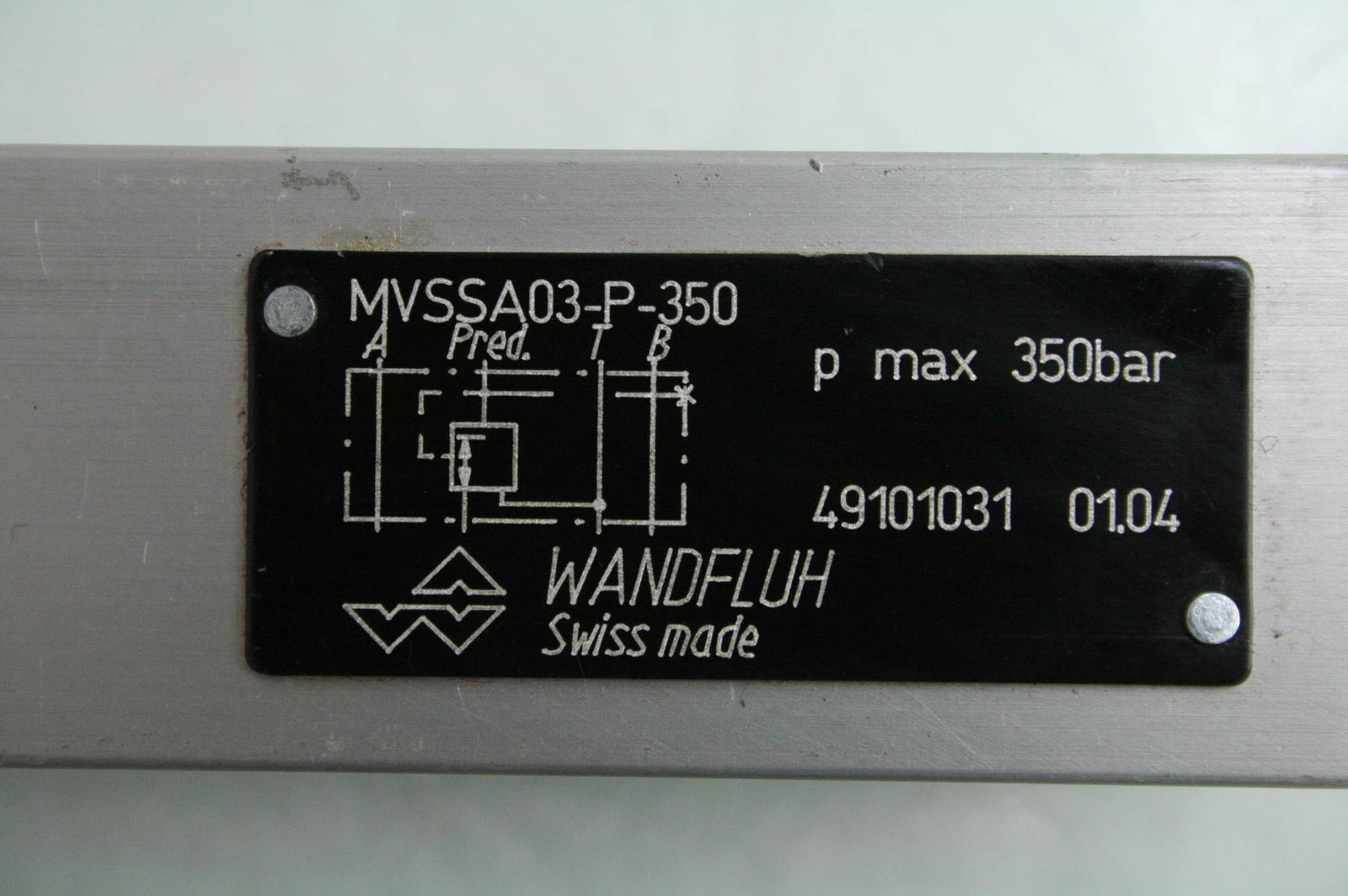 Wandfluh MVSSA03-P-350 Hydraulic Throttling Valve Manifold Mount - Used - Image 6