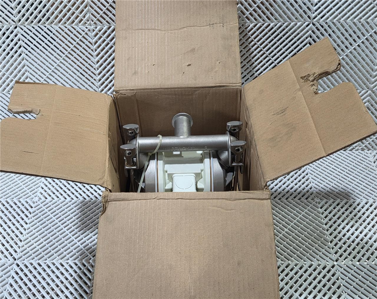 Wilden P2/SSPPP/TSU/TF/STF/0070 Stainless Steel Food Grade Diaphragm Pump 40 GPM - New other (see details) - Image 5
