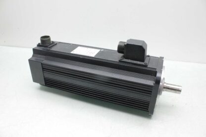 Yaskawa USAFED-13-YB21 AC Servo Motor / 1.2kW / UTMAH-500WB Encoder / 1500RPM - Used - Image 19