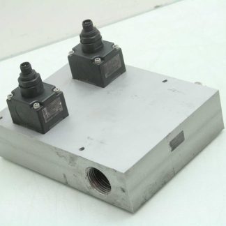 2 Burkert SE12 Inline Paddle Wheel Transmitters  SY03C Manifold 1" & 3/4" NPT - Used
