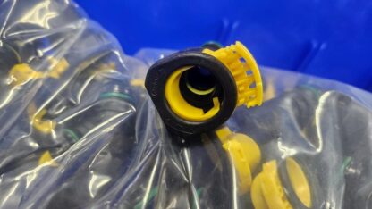 (2) Parker A614C56-55-05 Quick Connect Hose Fittings SAE J2044 Female 1/2" Hose - New - Image 5