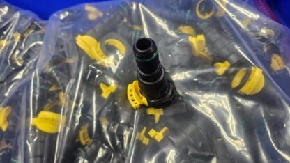(2) Parker A614C56-55-05 Quick Connect Hose Fittings SAE J2044 Female 1/2" Hose - New - Image 6