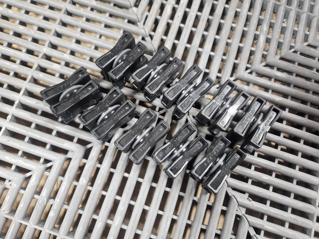 (50) HellermanTyton 151-06502 Rotation Cable Tie Mount DSWS50HSK2 - New - Image 11