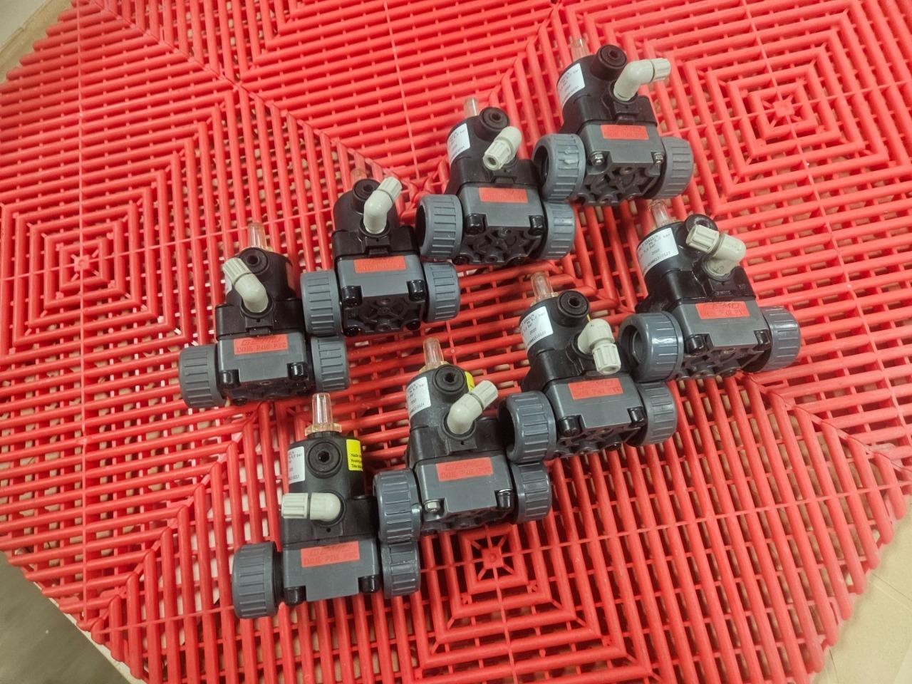 (8) Gemu 610 15D 7 11411/N Pneumatic Pilot Diaphragm Valve DN15 - Used - Image 8