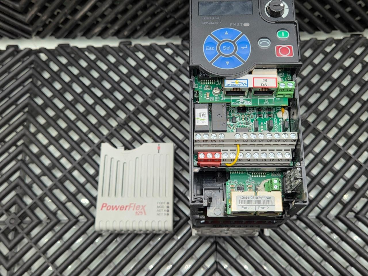 Allen-Bradley 25B-D1P4N104 Ser A PowerFlex 525 AC Drive 0.5HP w/ 25-COMM-E2P - New other (see details) - Image 13