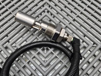 Busch 0652563748 Vacuum Pump Temperature Sensor - Used - Image 3