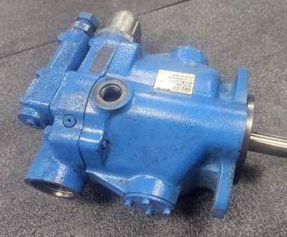 Eaton PVQ32-B2R-SS1S-21-CM7-12 Hydraulic Piston Pump 02-341688 - Used - Image 3