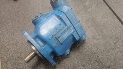 Eaton PVQ32-B2R-SS1S-21-CM7-12 Hydraulic Piston Pump 02-341688 - Used - Image 8