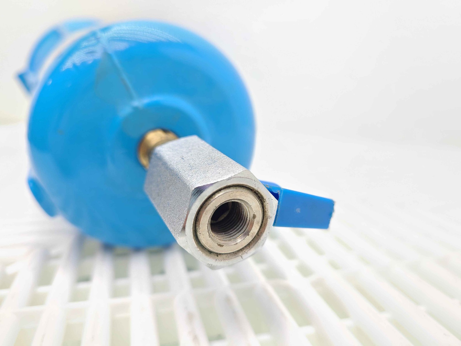 Hankison SPX HF5-28 Dehydration & Filtration Housing w/ HF6-28-XG Filter - Used - Image 7