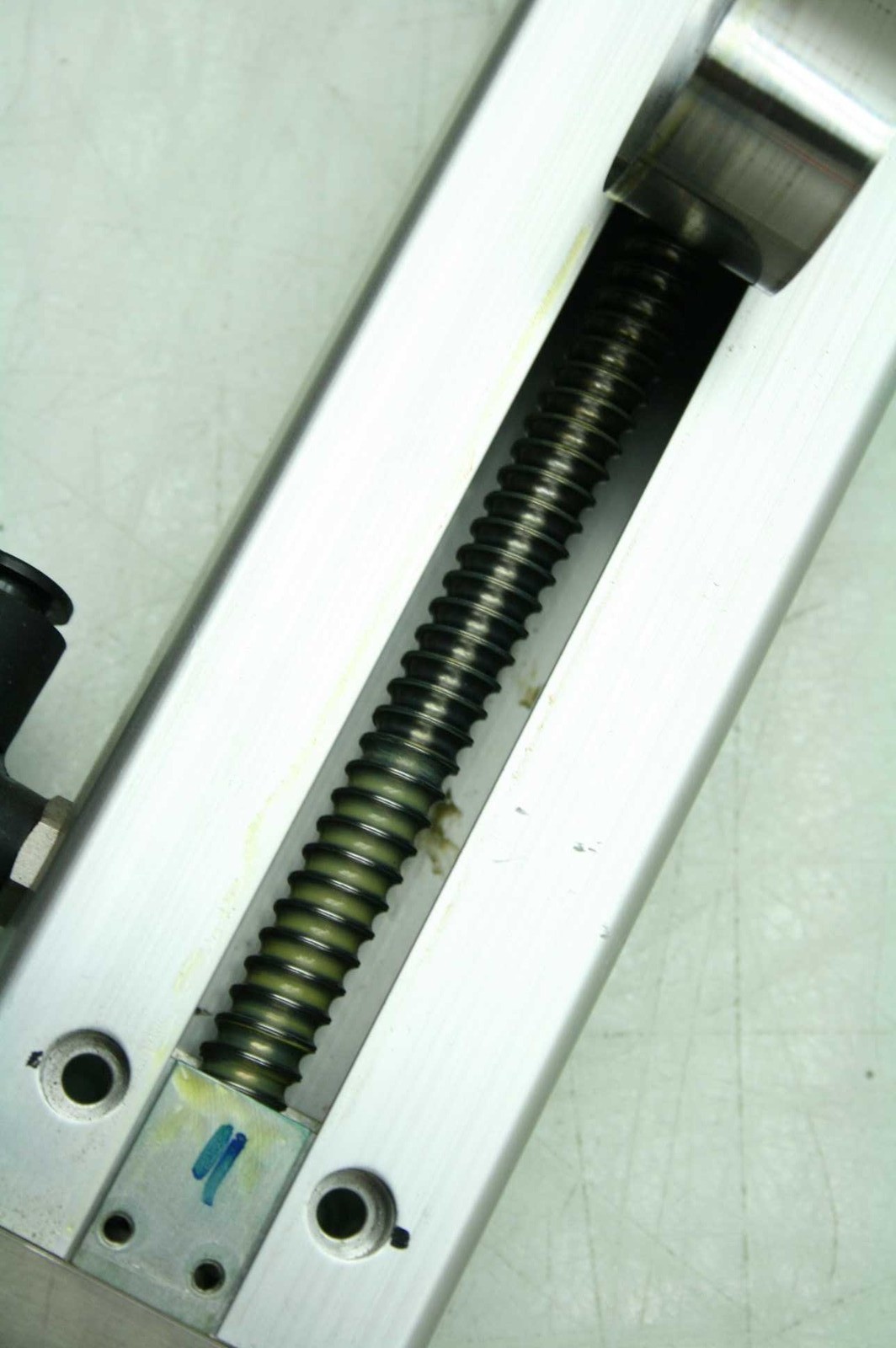 IAI DS-SA5L-150-CRR-BR Ball Screw Actuator 5mm Screw Lead 150mm Travel - Used - Image 5