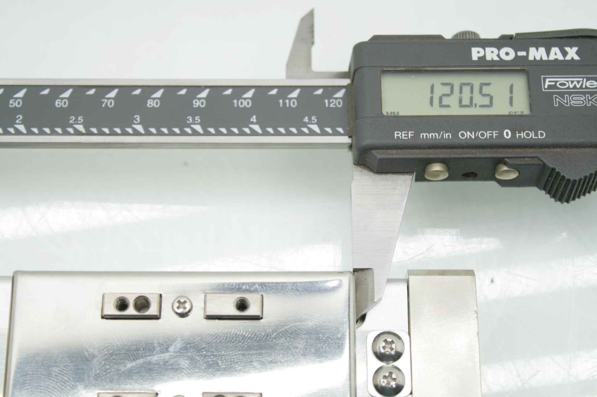 IAI DSCR-SA4-I-20-10-50-R-N24-SP-100421583-E Actuator, RS-232 Control - Used - Image 17