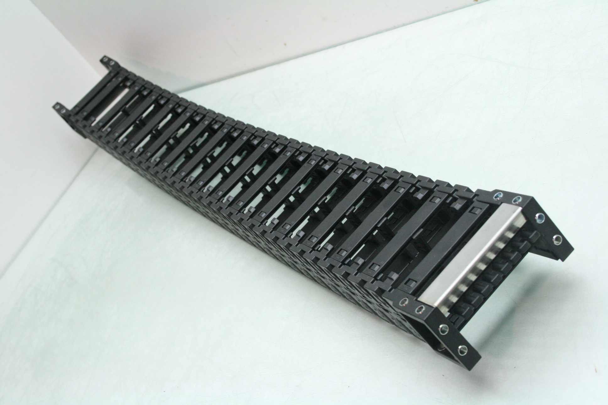 Igus E6-40-01-075 Energy Chain Cable Wireway Carrier Chain 38" Long E6-400-20 - Used - Image 17