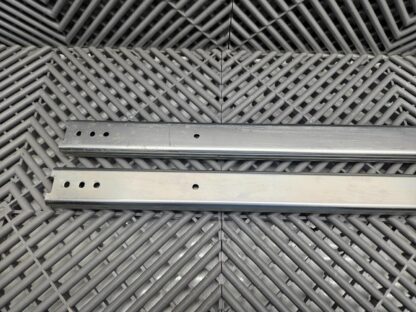 Lot of 2 Accuride Heavy Duty Server Rack Drawer Slides / Locking Extensions - Used - Image 3