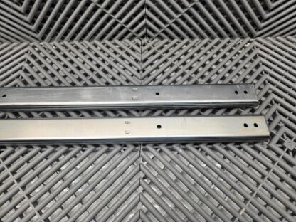 Lot of 2 Accuride Heavy Duty Server Rack Drawer Slides / Locking Extensions - Used - Image 5