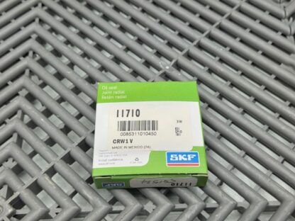 Lot of 3 New SKF 11710 Joint Radial Oil Seal 1.188" ID, 1.56" OD, 0.313" Width - New - Image 4