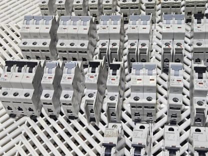 Lot of 48 Circuit Breakers, 1, 2, and 3-Pole, Allen-Bradley, Siemens, ABB - Used - Image 6