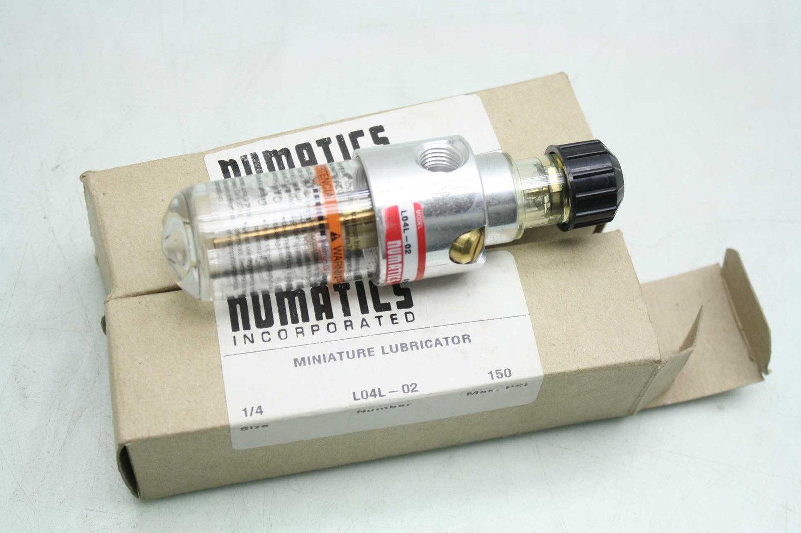 NIB Numatics L04L-02 / Pneumatic Lubricators / Max Pressure 150PSI / 1/4" NPT - New - Image 4