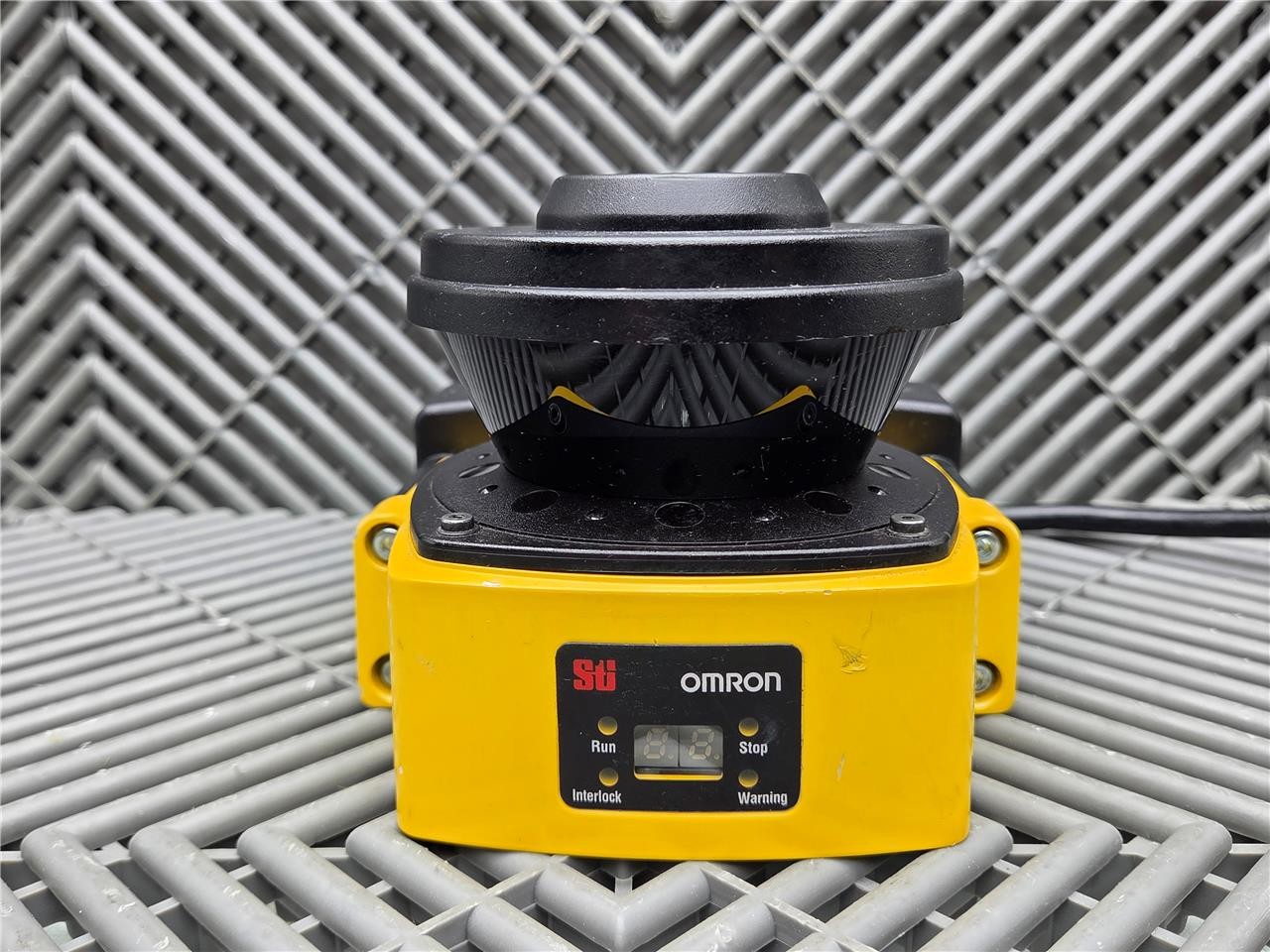 Omron OS32C-BP (OS32C-CBBP) OS32C-SN Safety Laser Scanner 40599-0010, 40591-0020 - Used - Image 7