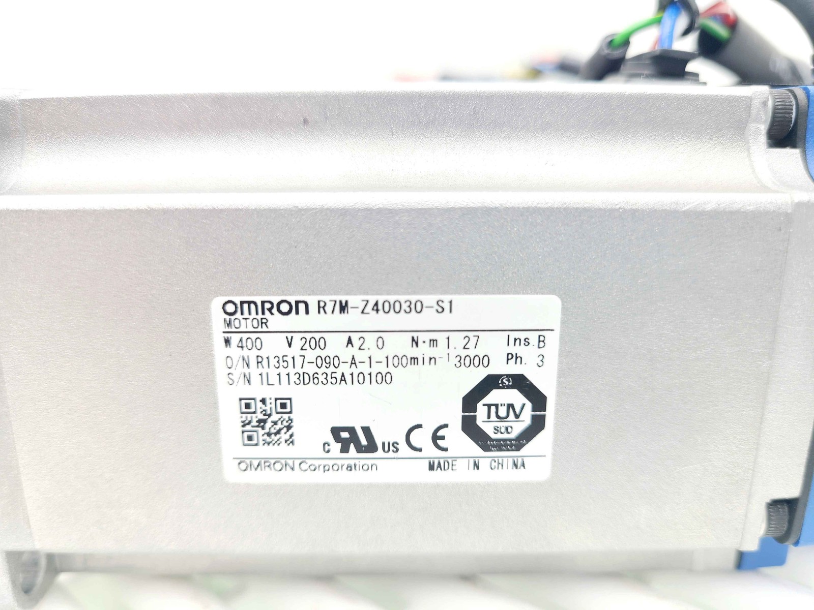Omron R7D-ZN04H-ML2 Servo Drive w/ Omron R7M-Z40030-S1 Servo Motor - Used - Image 7