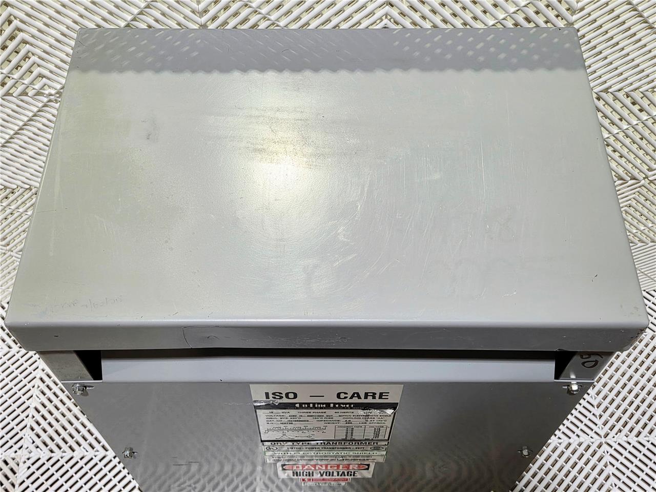 On-Line Power IC015B0500I3 Iso-Care 15KVA Dry Type Transformer 208V to 208Y/120V - Used - Image 26
