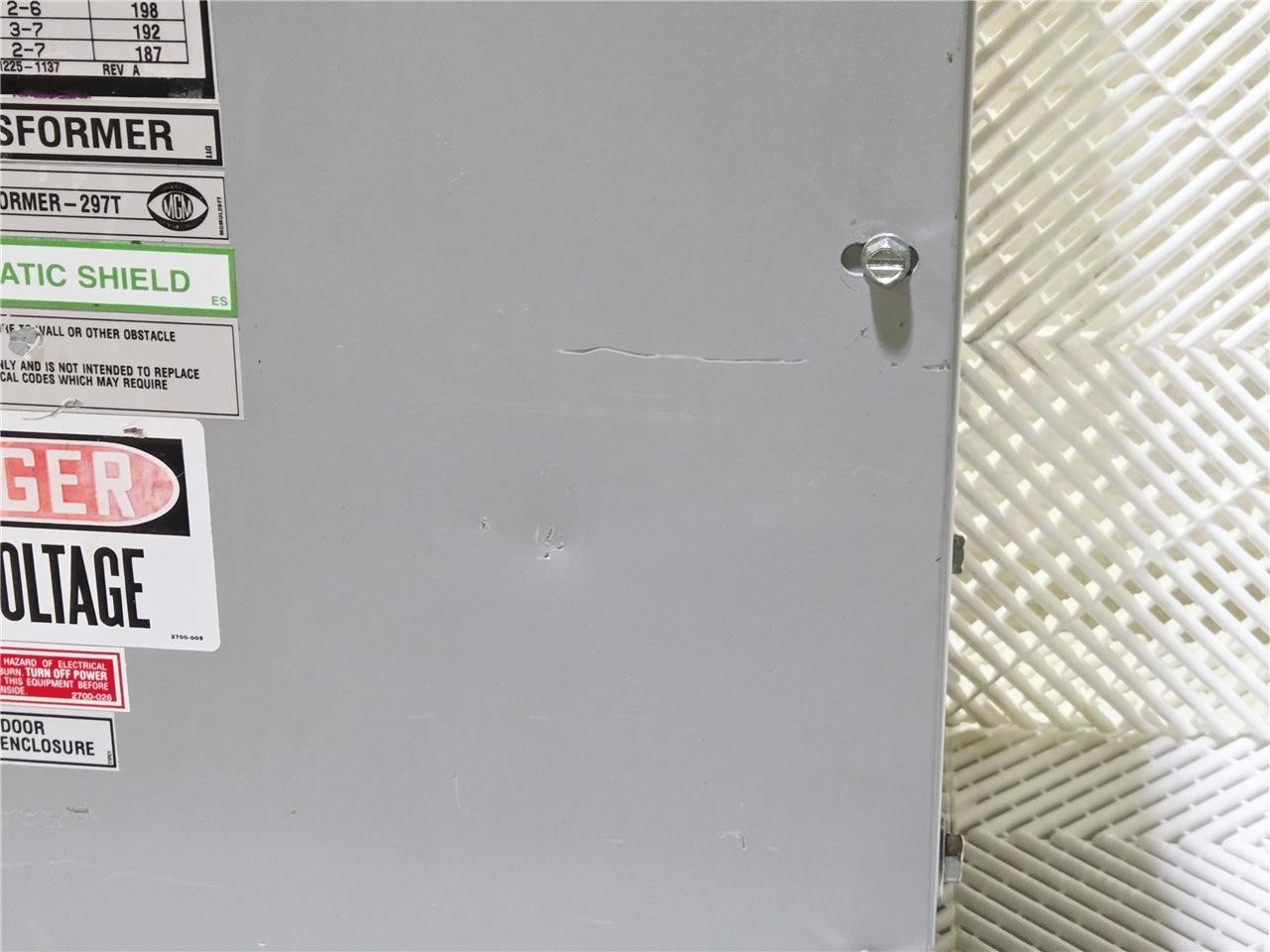 On-Line Power IC015B0500I3 Iso-Care 15KVA Dry Type Transformer 208V to 208Y/120V - Used - Image 7