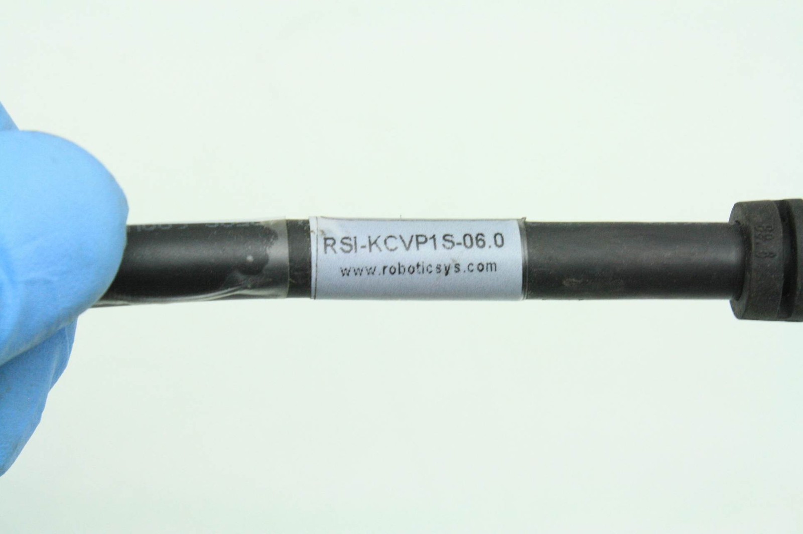 RSI Robotic Systems RSI-KCVP1S-06.0 Allen Bradley Servo Motor Power Cable 6m - Used - Image 6