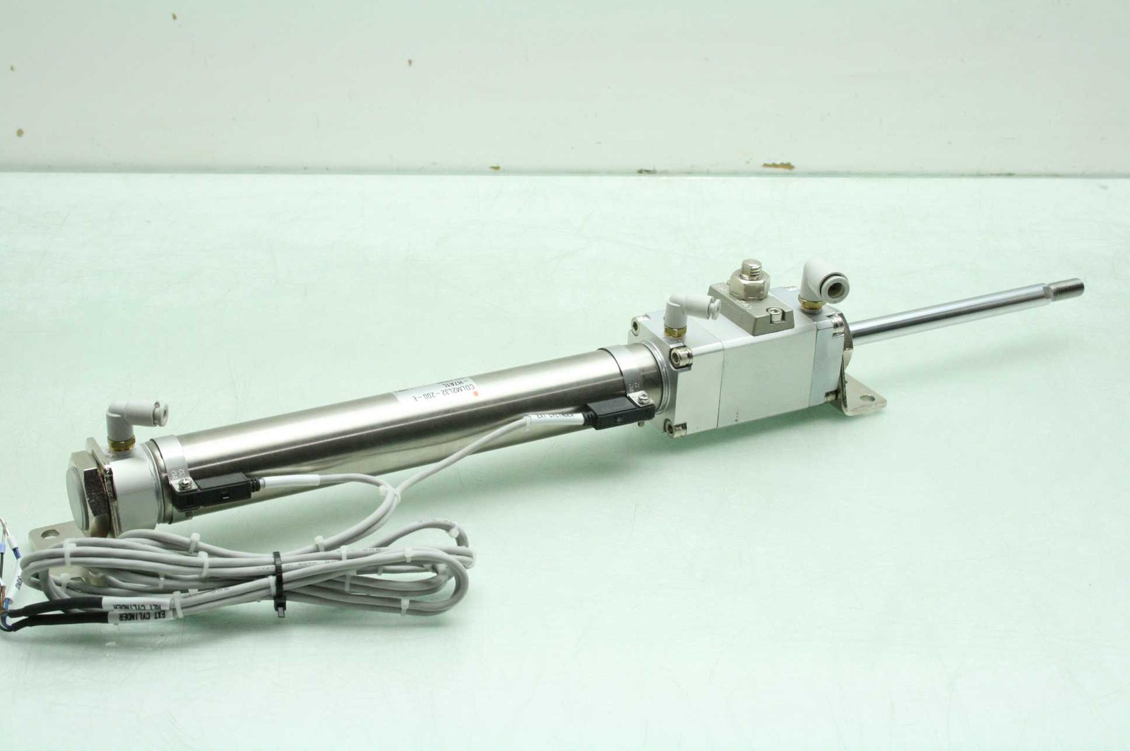 SMC CDLM2L32-200-E Air Cylinder, Fine Lock, Mounted Auto Switches - Used - Image 10