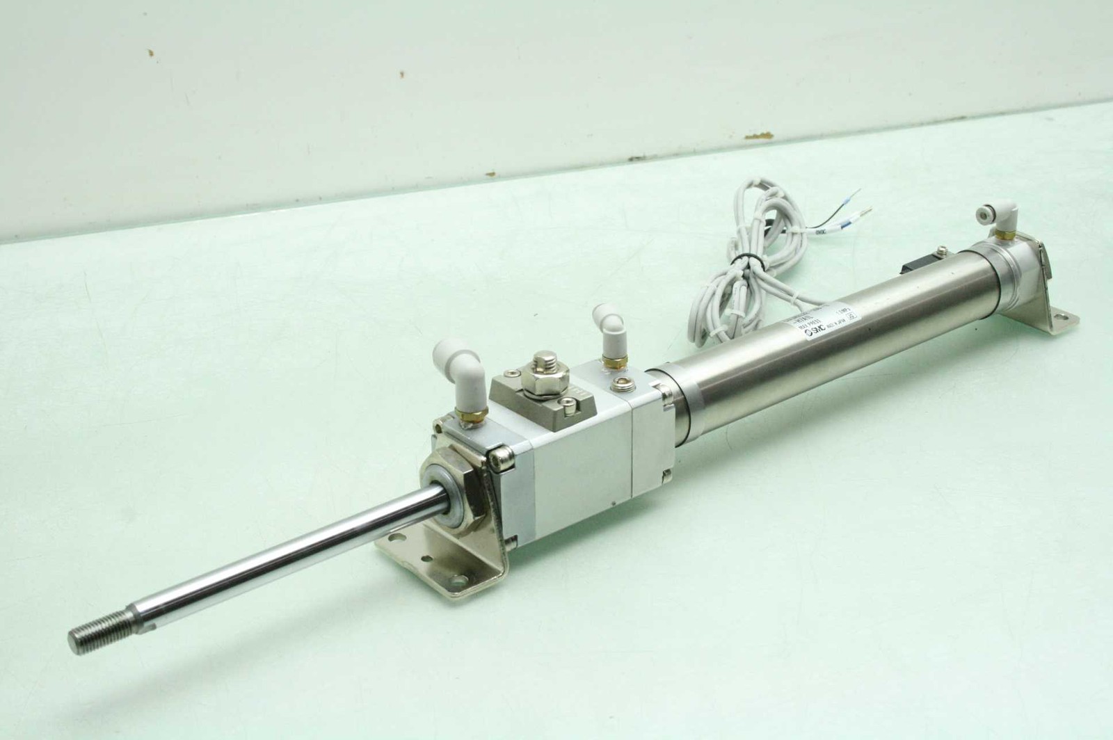 SMC CDLM2L32-200-E Air Cylinder, Fine Lock, Mounted Auto Switches - Used