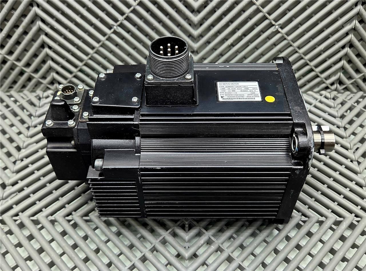 Yaskawa SGMRS-13A2A-YR11 AC Servo Motor 1.75HP, 8.34Nm, 200V, 14.0A, 1500rpm - Used - Image 10