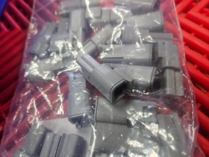 (26) New Deutsch DTM04-2P Connector Housing 2 Pole - New - Image 5
